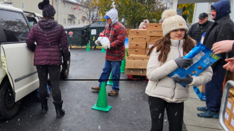 New Hope Ministries Provides Turkeys and Food for Thanksgiving Meals to Thousands of Low-Income Families in South Central Pa