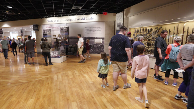 The Gettysburg National Military Park Museum & Visitor Center Remains Open During Federal Government Shutdown