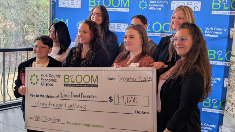 Wren and Bluebird Boutique Awarded $1,500 BLOOM Grant for Woman-Owned Small Businesses