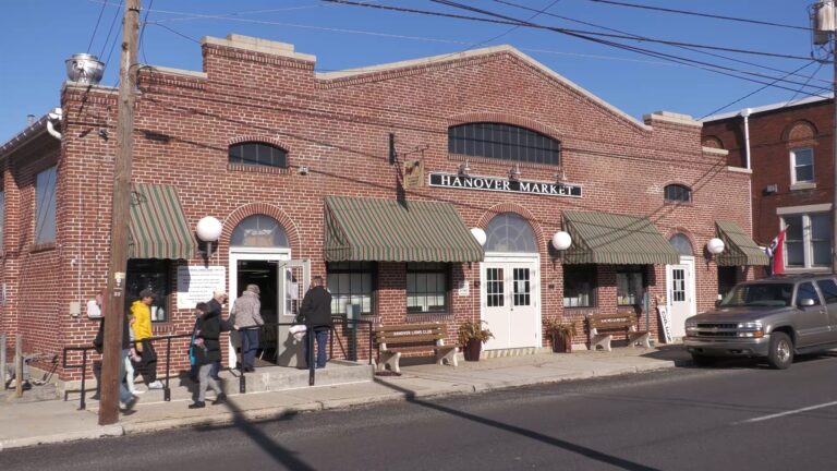 Return of Mid-Week Market at Hanover Market House